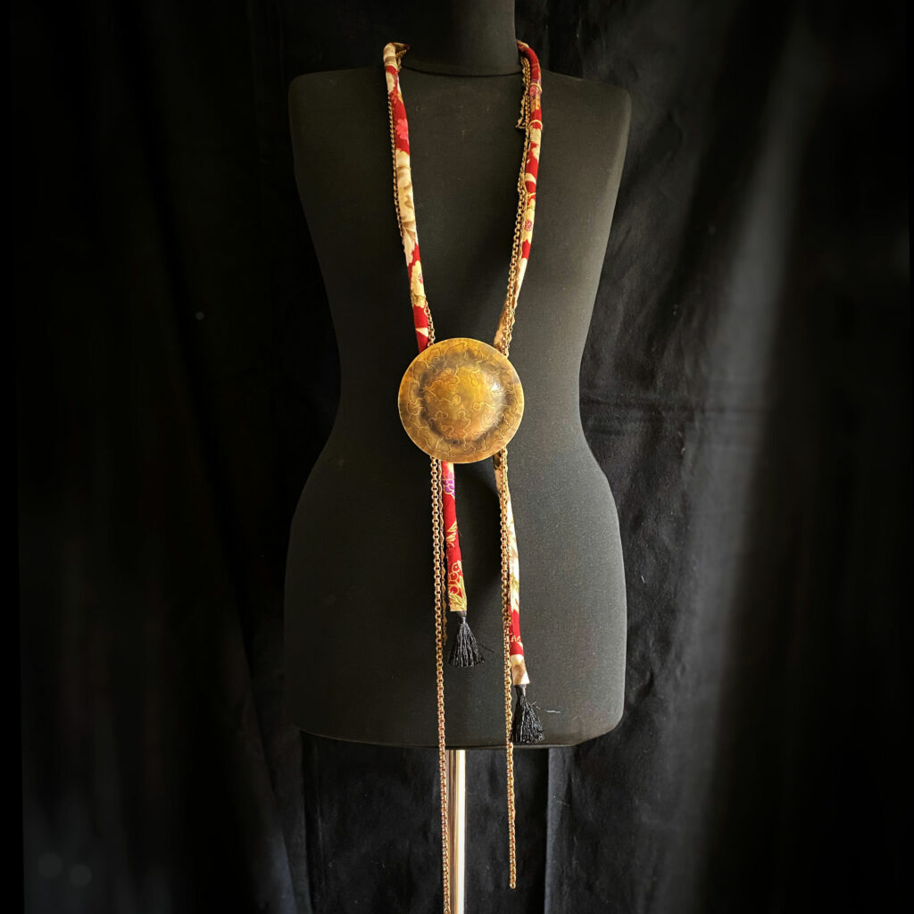 Collier COLAIME en tissu et laiton